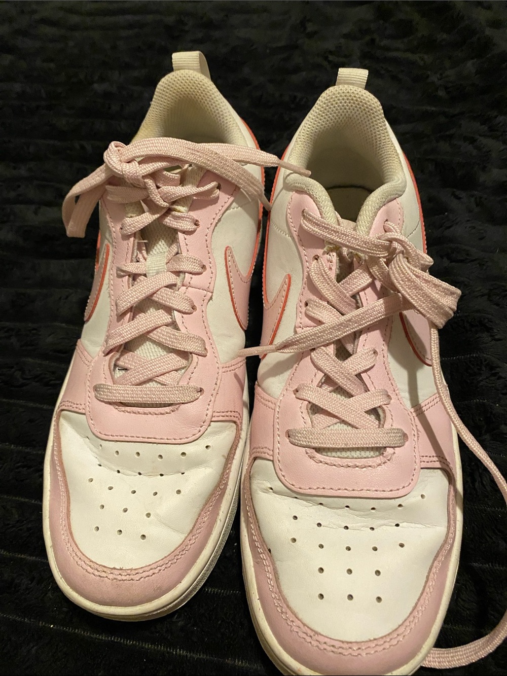 Nike Kids Pink and White Low-Top Sneakers